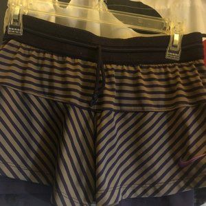 Dri Fit women short striped size small sports pant